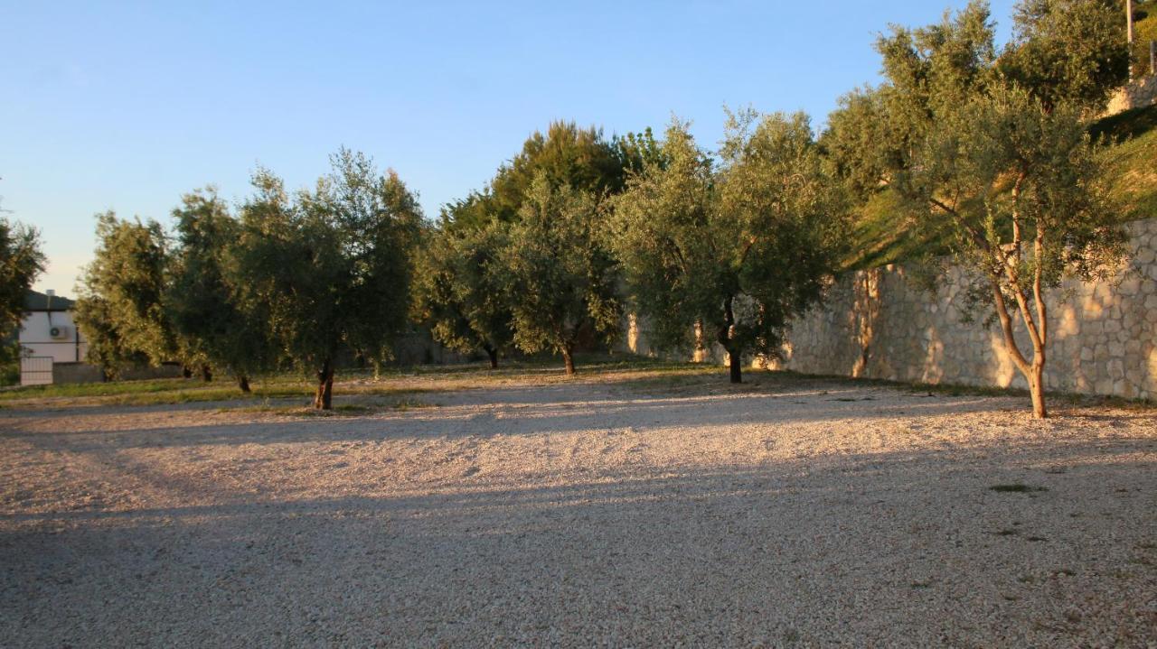 Hotel Agroturizem Bylis Hekal Zewnętrze zdjęcie